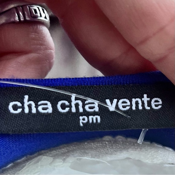 Cha Cha Vente Blue Ruffle Trimmed Tank Top; Size PM - Picture 7 of 8